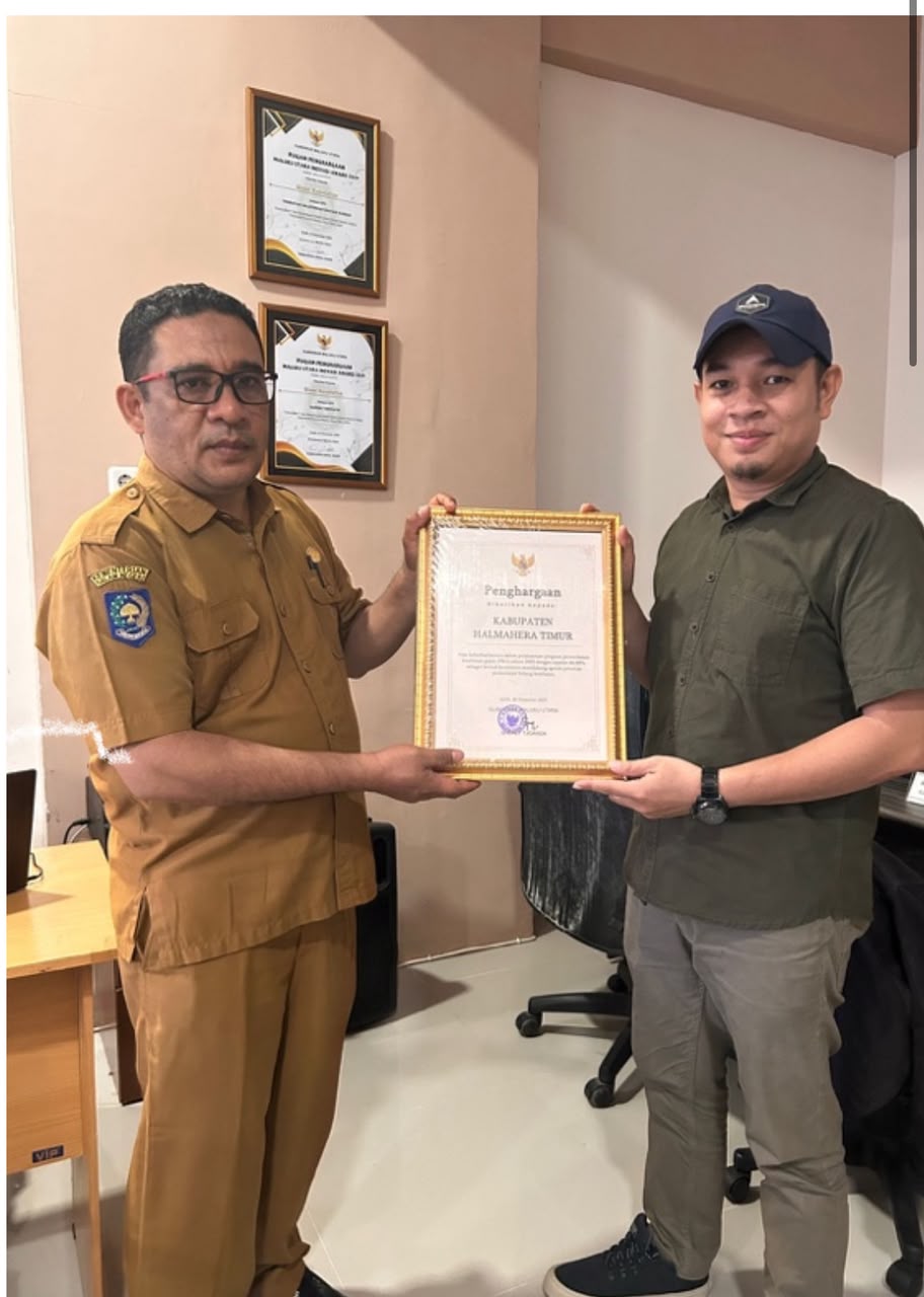 Pemerintah Kabupaten Halmahera Timur melalu Dinas Kesehatan mendapatkan penghargaan terbaik III  dalam Program Pemeriksaan Kesehatan Gratis (PKG) tingkat Provinsi Maluku Utara Tahun 2025